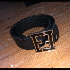 FENDI BELT SIZE 36